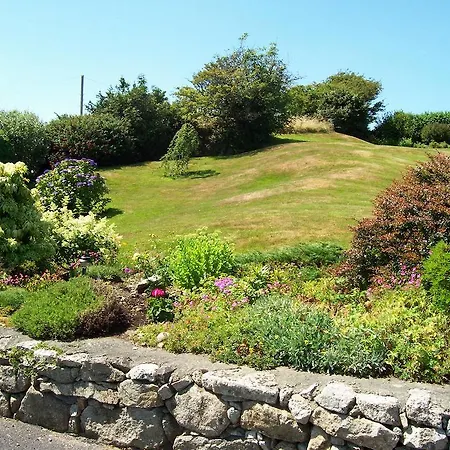 Bed & Breakfast An Caladh Gearr Thatch Galway